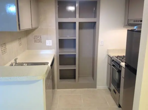 Studios All Utilities Gated Smoke Free Quiet Pool Large Laundry Room