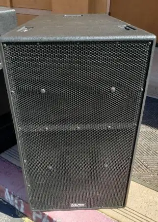 EAW KF650e 3-Way Full Range System - Pair