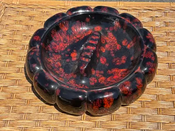Vintage Mid Century Ceramic Ashtray Catchall
