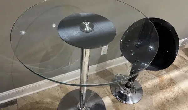 Bar table with Chair