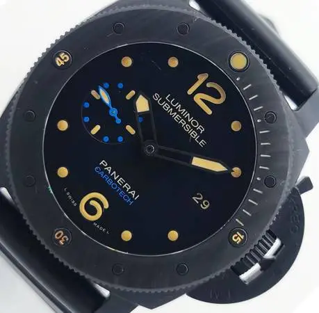Panerai Luminor Submersible Carbotech Mens Black 47MM PAM00616 Comple