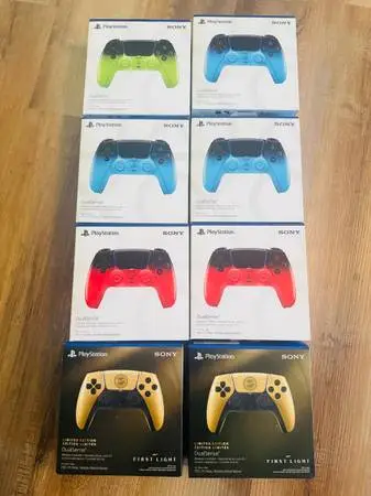 Brand New { SEALED } Playstation 5 Limited Edition Controllers { 70$ Each Firm }