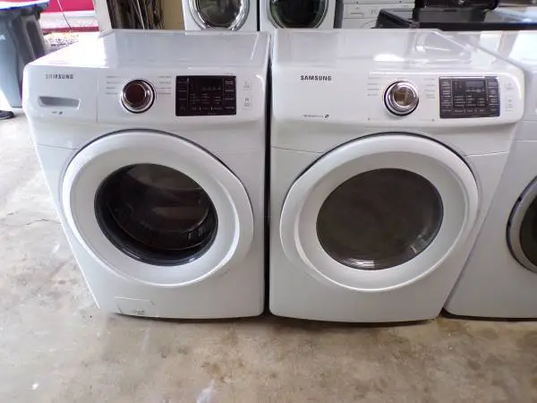 Samsung washer and dryer /stackable