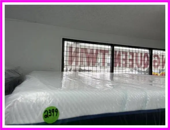 King Size Tempurpedic Proadapt (soft) Mattress & Boxes Bed