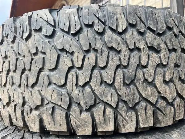 LT 35x12.50/20 BFGOODRICH PAIR OF 2
