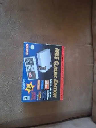 NES Mini With Box, Controller & 30 Games!