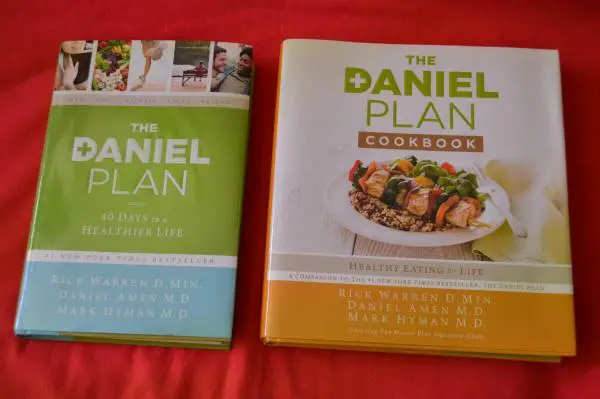 The Daniel Plan Book and Cookbook: Healthy Eating for Life Like New
