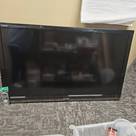65 inch Sharp TV great for gaming