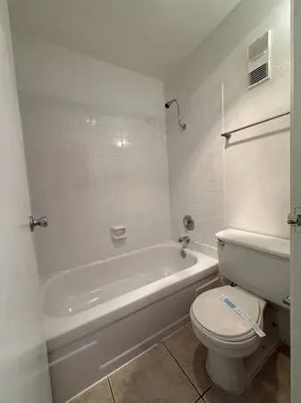 Cozy 1 Bedroom at Park Terrace – $950 Special!