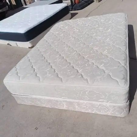 Queen mattress and box spring