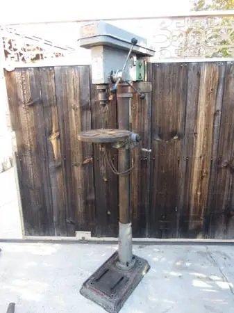 Drill Press 12 Speed