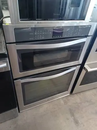 WHIRLPOOL oven and microwave combo stainless steel