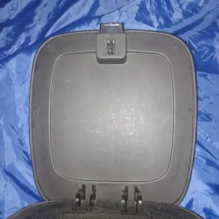 Cadillac  ( Center console )