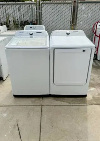 Samsung Washer & Gas Dryer with Warranty
