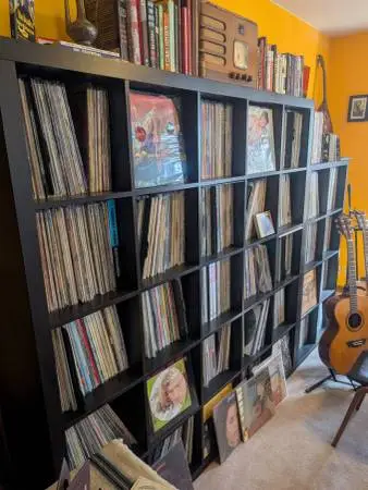 Paying Cash For Your Vinyl Records, Cassette Tapes Rock, Metal, Blues+