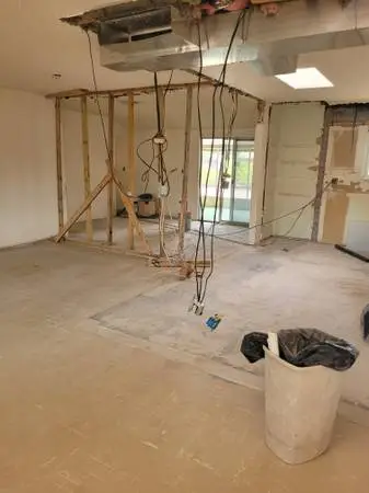 Affordable reliable Demo Service/Flooring removal service