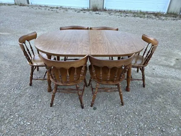 Kitchen Table And Chairs