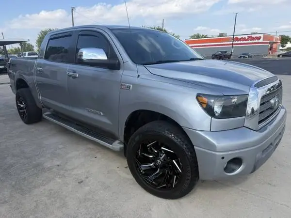 2008 TOYOTA TUNDRA