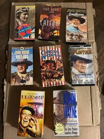 John Wayne VHS Lot 26 Western Collection True Grit Stagecoach Hondo Shootist