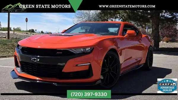 2019 Chevrolet Camaro! CHEVY! 2SS! LOW MILES