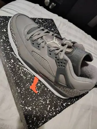 Jordans Spizike Size 10
