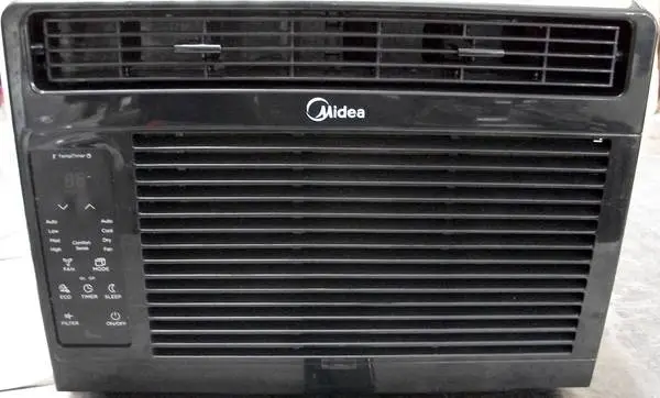 Midea 5000 btu  Air Conditioner
