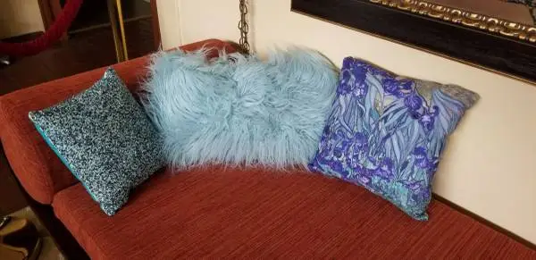 3 NEW ACCENT PILLOWS