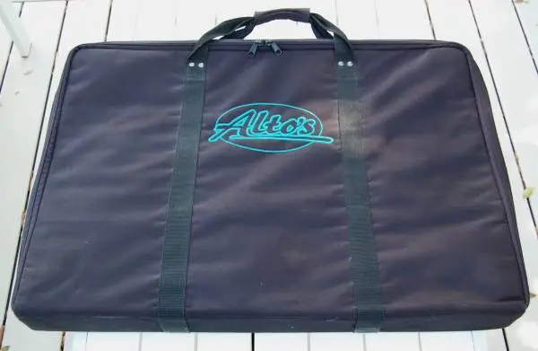 Alto’s QuiltCut Fabric Cutting System Green Mat with Instructions