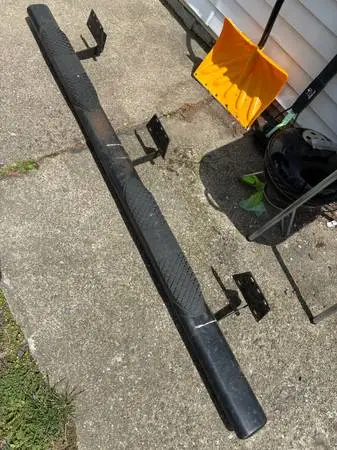 ONE TRUCK STEP RAIL OLD BUT STILL VERY USABLE