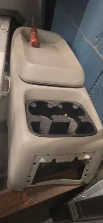 2002 Chevy Suburban LT Center Console