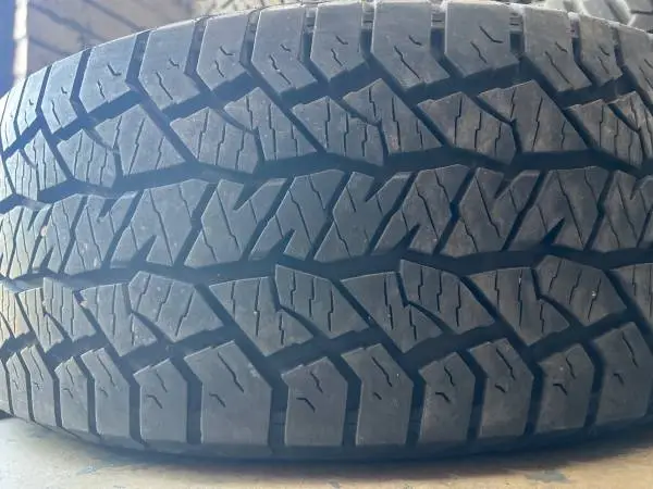 LT 275/55/20 HANKOOK ONE TIRE
