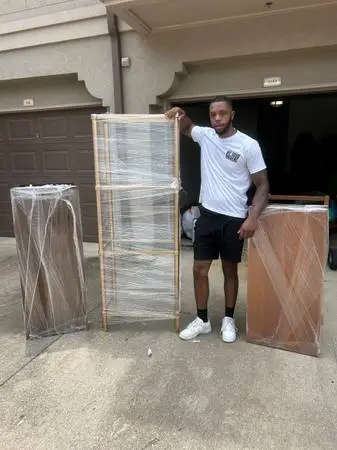 WE GOOD MOVERS