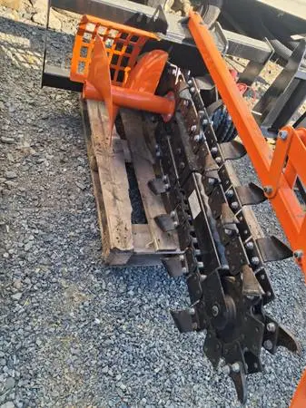 Skidsteer Trencher
