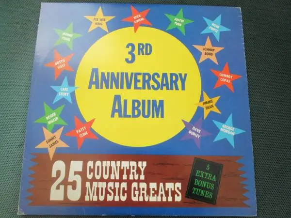 25 Country Music Greats with 5 Bonus Tunes LP/Great Gifts!