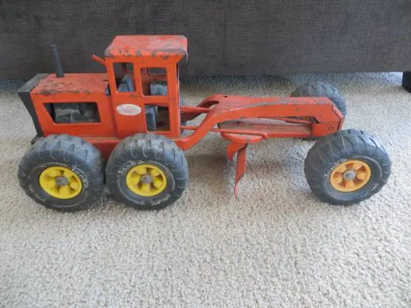 VINTAGE TONKA ROAD GRADER TOY - PRESSED STEEL