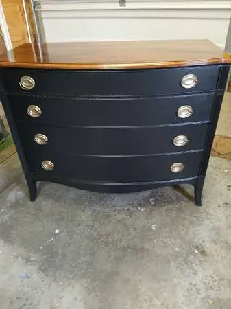 Beautiful dresser painted black