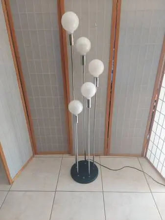 Vintage Mid Century Sonneman Style Spiral Waterfall 5 Globe Floor Lamp