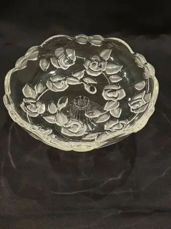 Elegant 14 Soga Japan Frosted Glass Pedestal Serving Platter