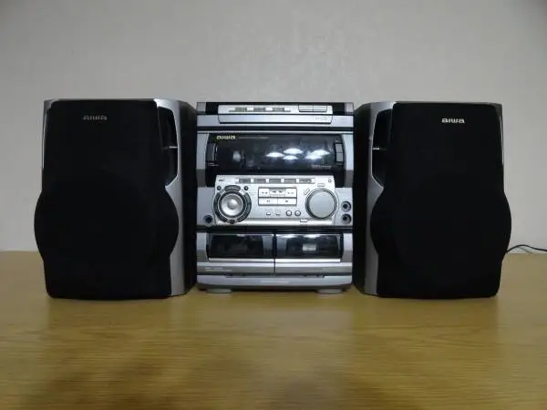 AIWA stereo/radio/3 CD