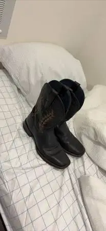Tecovas size 12