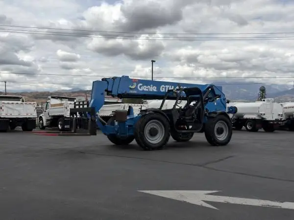 2018 Genie GTH1056 Reach Fork 10,000 LBS