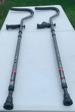 in-Motion Pro Crutches | Foldable | Ergonomic Handles