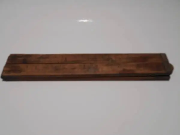 Antique Stanley brand folding carpenters rule 24