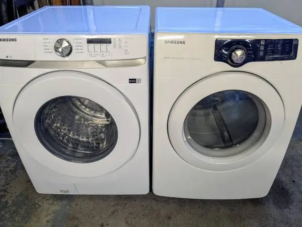 Samsung Washer GAS Dryer set. Would DELIVER