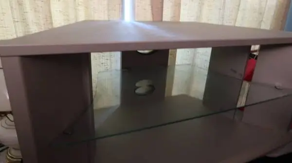 TV STAND MODERN CLEAN READY TO USE $75.00