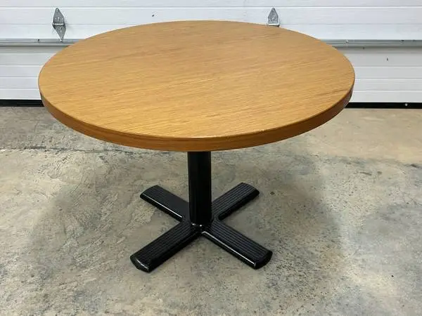 Round Dining, Kitchen, Break Room, Dinner, Craft Table