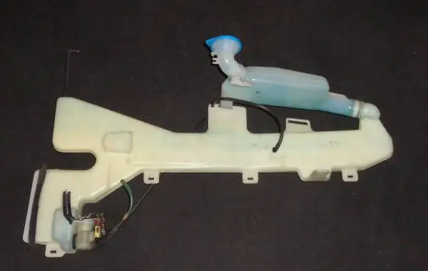 Honda CR-V 2002-2006 Washer Fluid Tank With Pump Motor Factory OEM