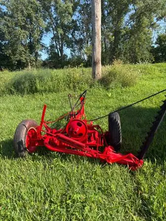 International Harvester Sickle Mower, Pull Type, PTO