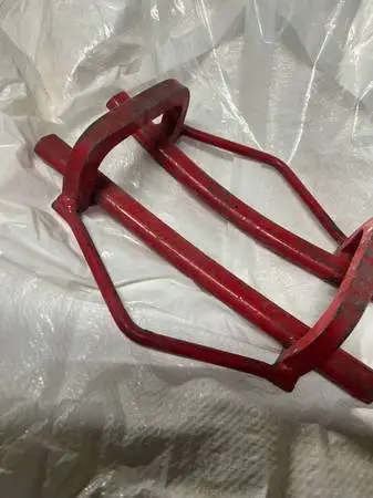 Wheel opening straighting tool