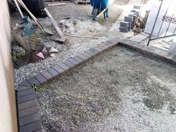 MASONRY BLOCKS REPAIRS / PAVERS